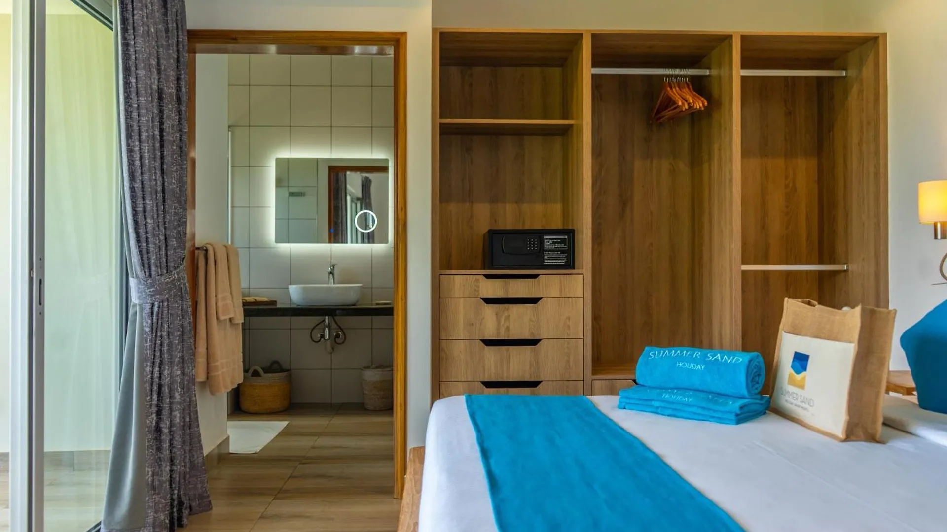 Summer Sand Holiday Apartments Beau Vallon  0*, Beau Vallon (Mahe) Seychelles